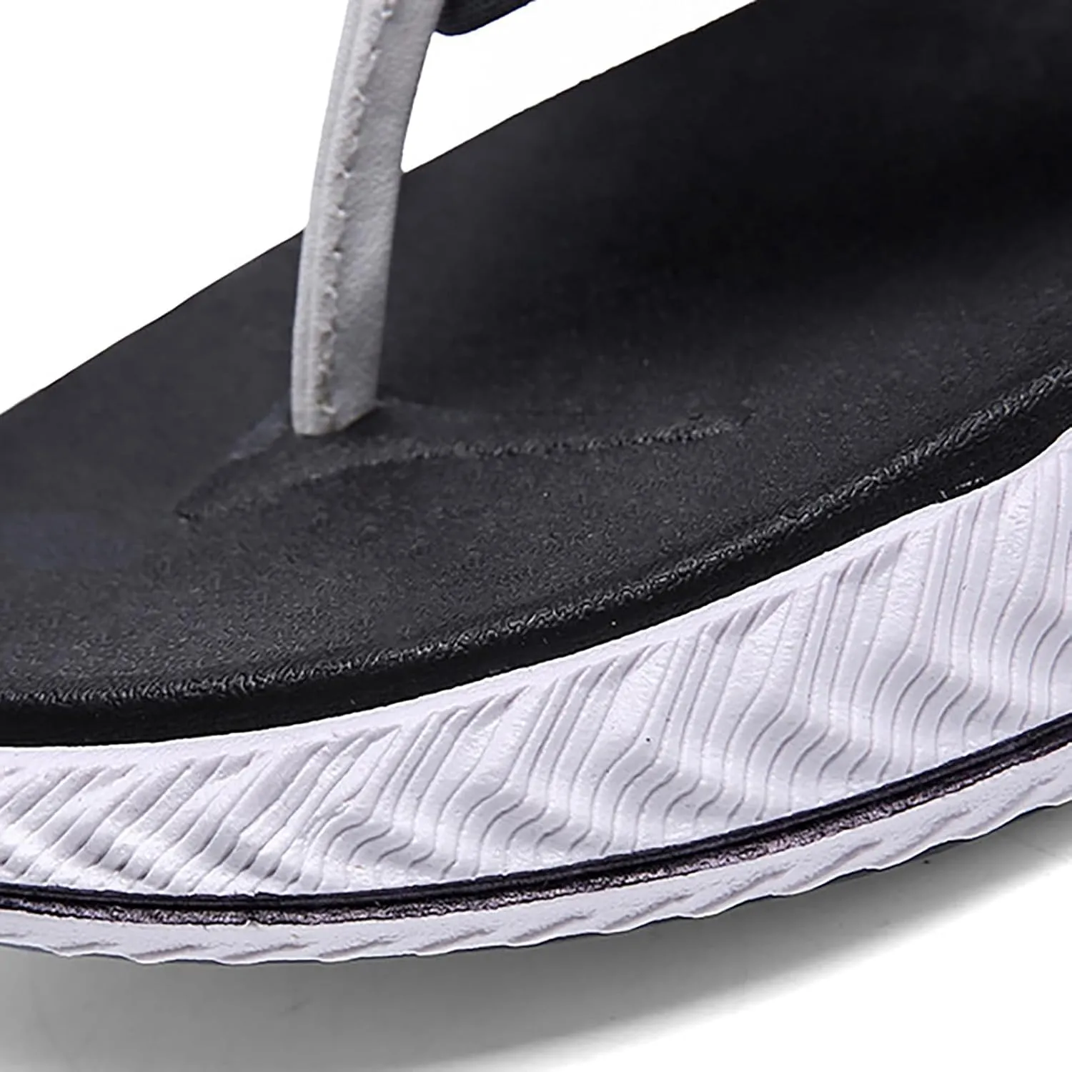 Comfortable Walking Thong Sandals Foreign Trade Flip Flops for Men Beach Slippers for Men Summer Non Slip External