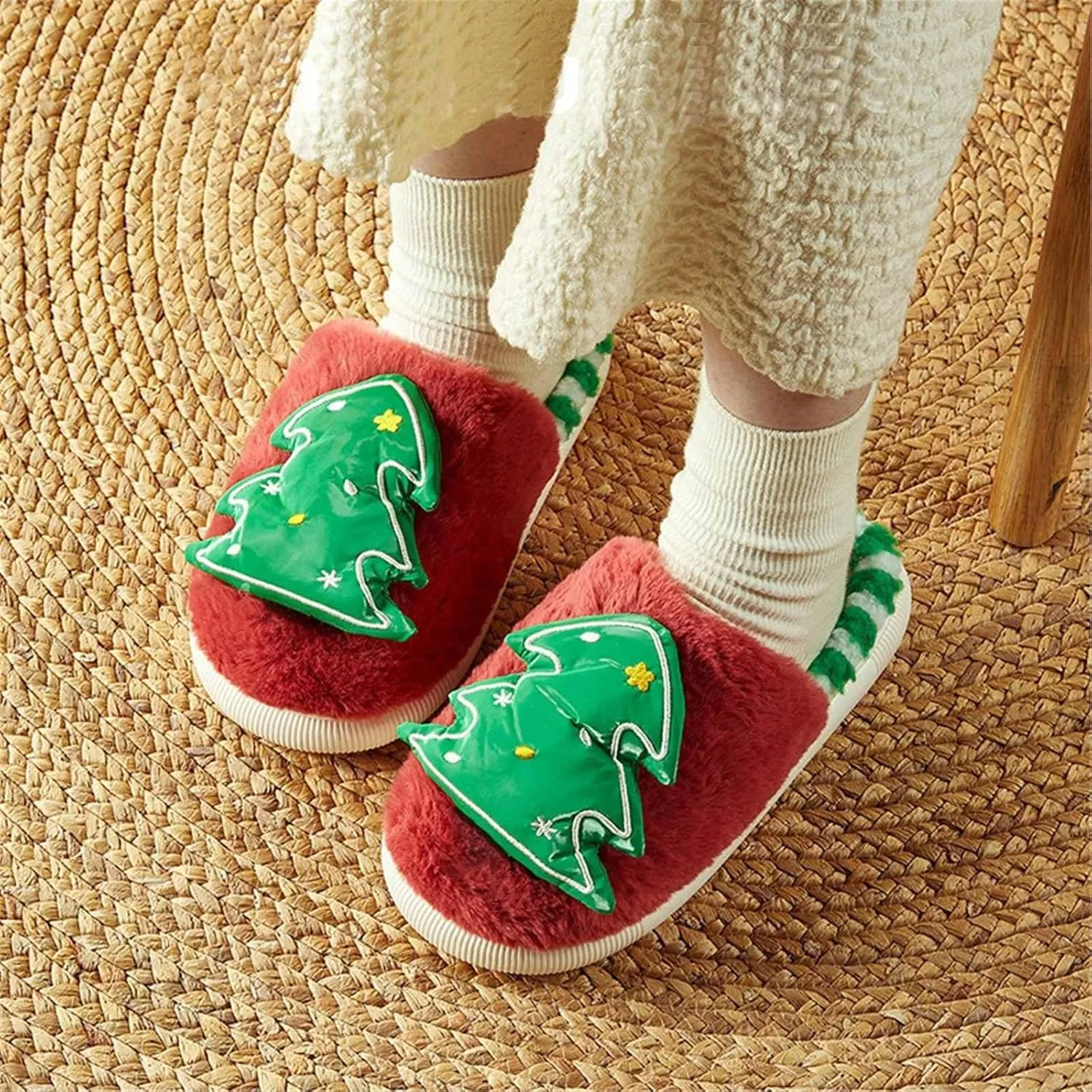 Girls Boys Christmas Cute Cartoon Slippers for Kids Fuzzy Indoor Non Slip Slippers Embroidered Tree House Shoes
