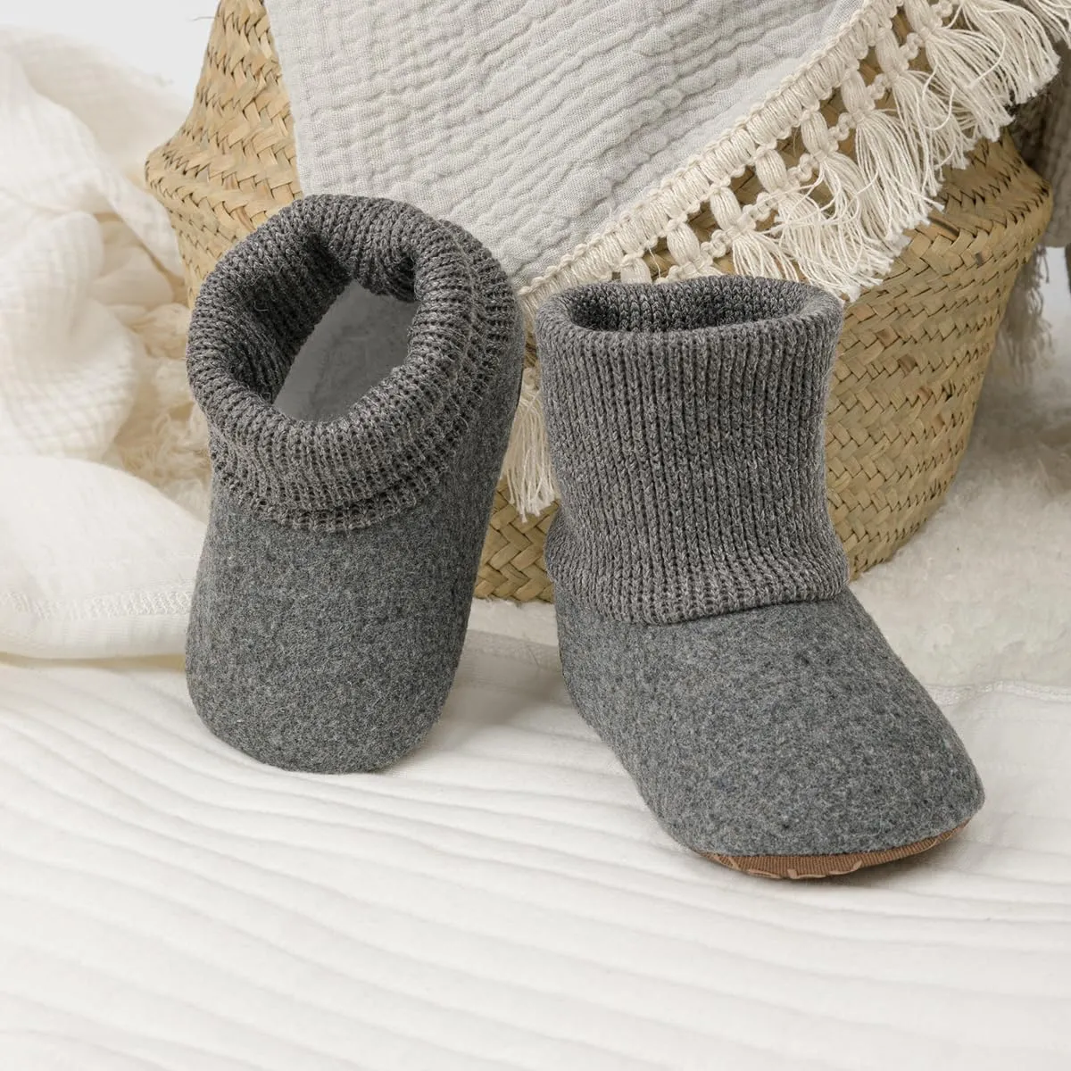 KIDSUN Newborn Infant Baby Boys Girls Fleece Booties Stay On Socks Soft Shoes Non Skid Winter Warm Christmas Slippers