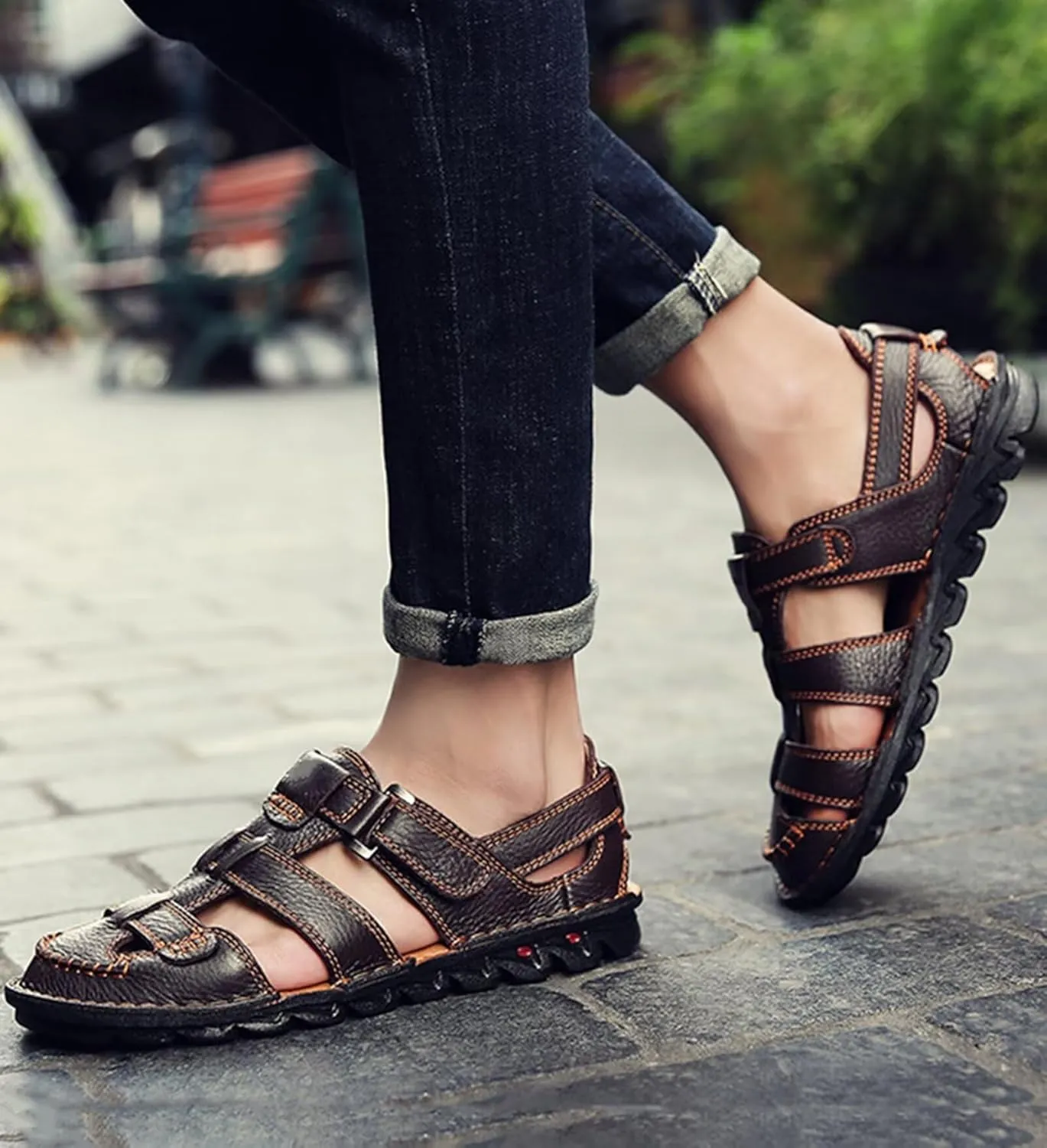 Mens Casual Walking Sandals Closed Toe Sports Outdoor Leather Sandals Summer Sandals for Hiking Trekking Driving Beach Shoes Waterproof