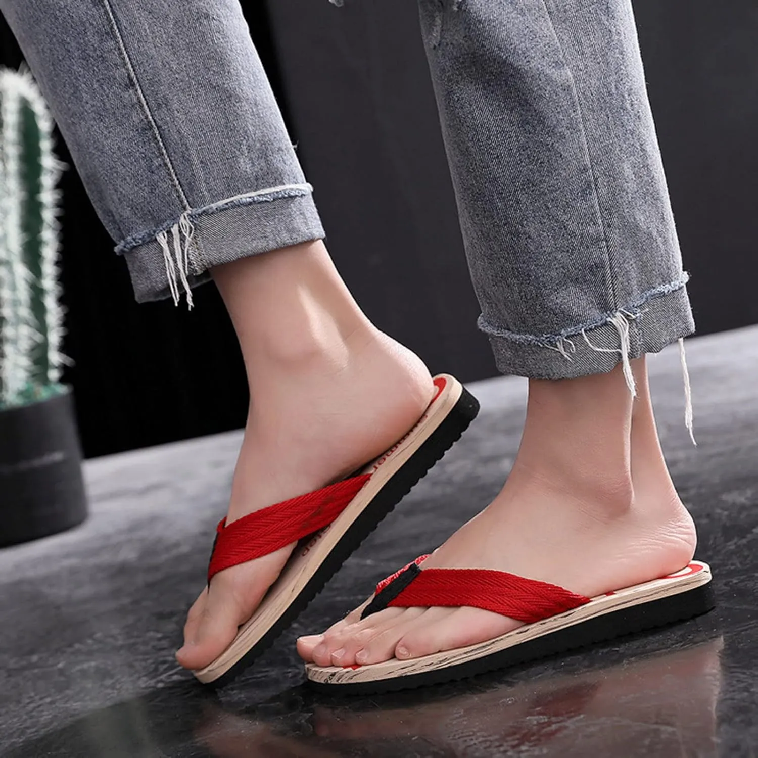 Mens Flip Flops Water Sandals Men Men's Sandals Men's Comfortable Outdoor Beach Shoes Summer Outdoors