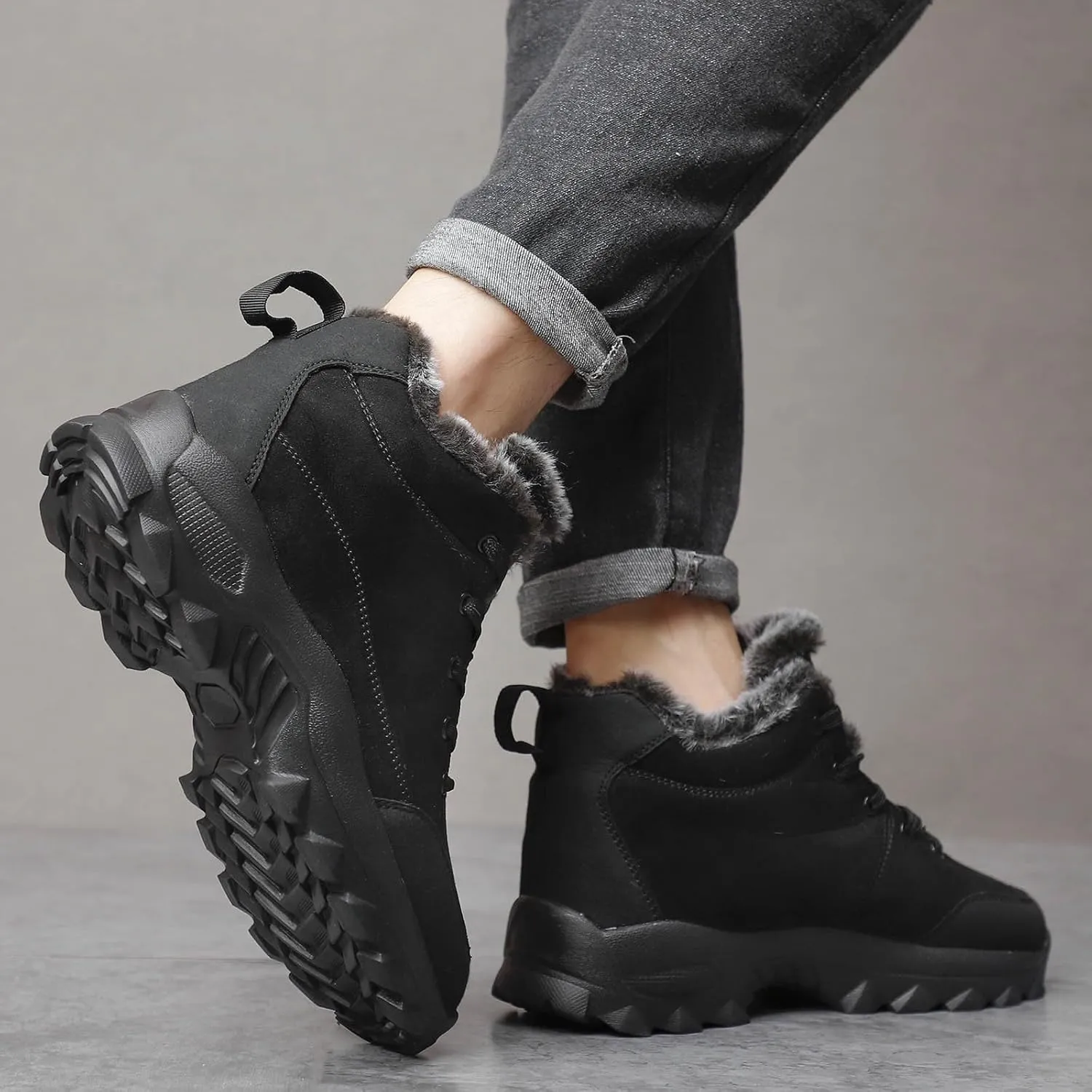 Men's Work Boots Composite Toe Hiking Sneakers with Warm Fur Lining Women's Workout Shoes Comfortable Waterproof Work Shoes Non-Slip Hike Grounded Footwear