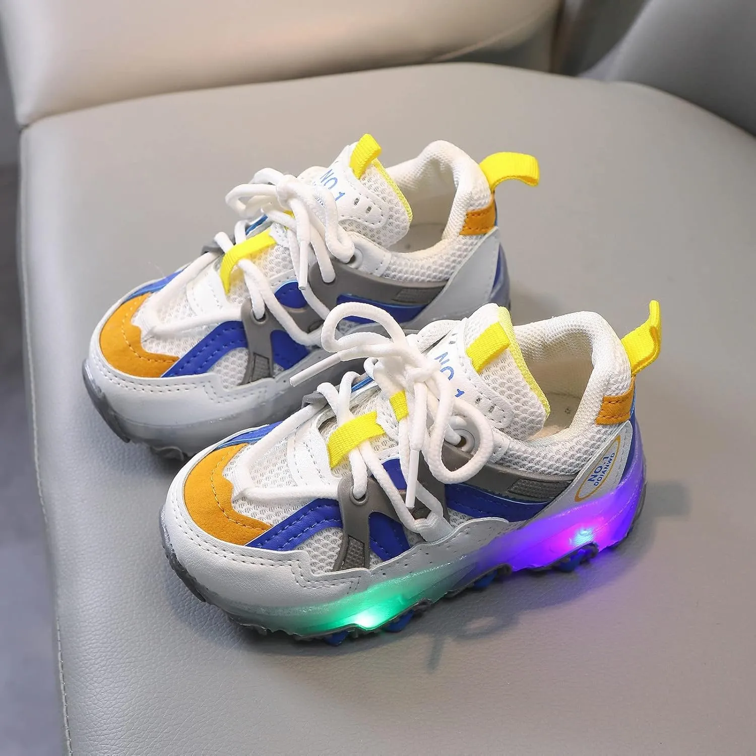 Toddler Boys Girls Light Up Shoes Kids Led Flashing Lightweight Mesh Breathable Running Sneakers with Lace-Up