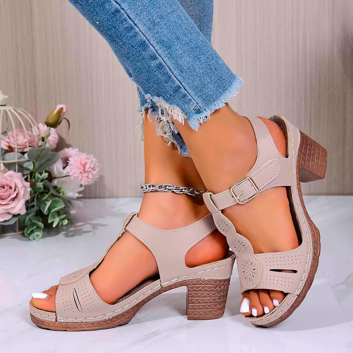 Womens Sandals Comfortable Open Toe Chunky Heel Casual Beach Slide On Shoes with Ankle Strap for Daily Wear Spring Summer