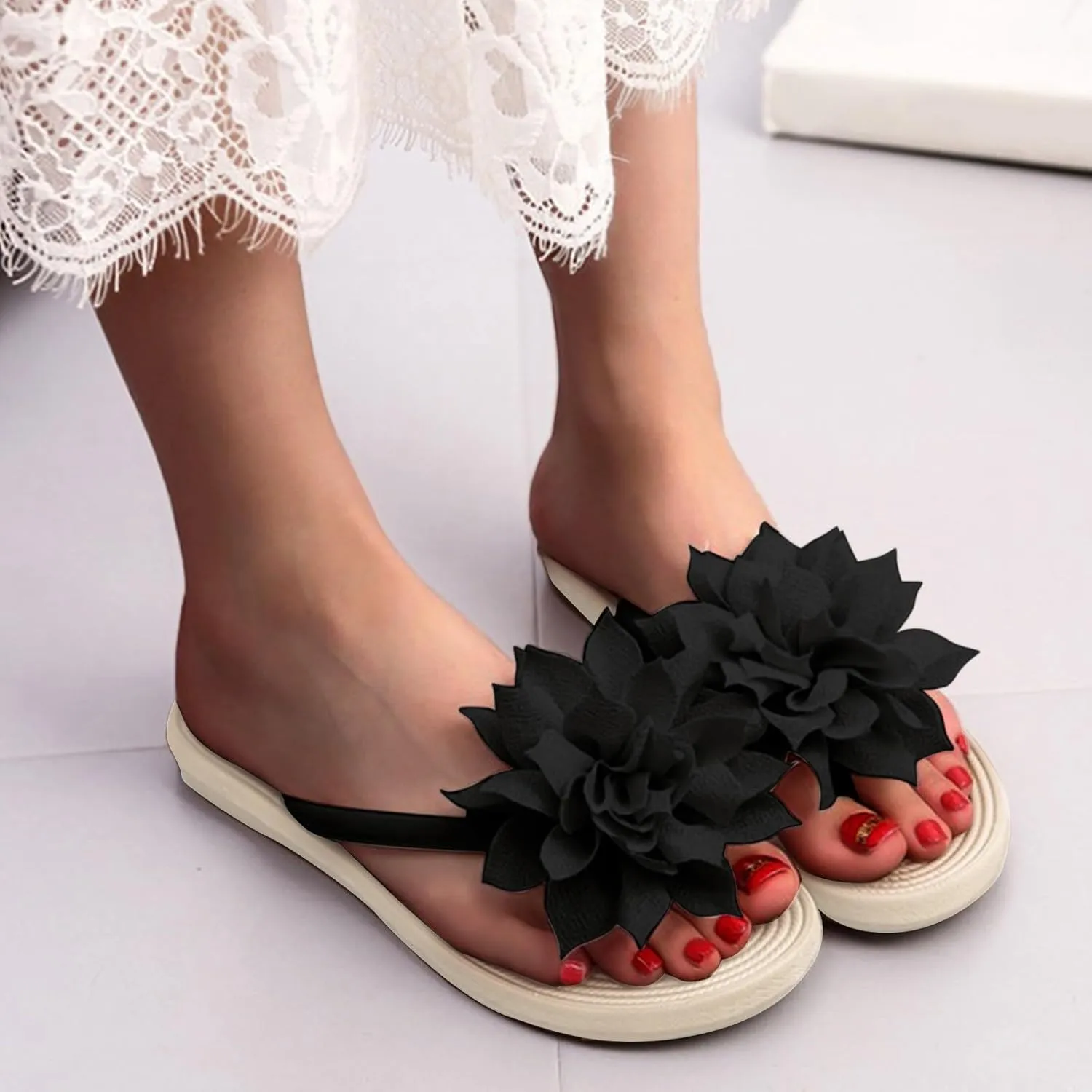 Womens Slip On Flip Flops Flower Strappy Summer Flat Thong Sandals Comfortable Open Toe Espadrilles Beach Sandals